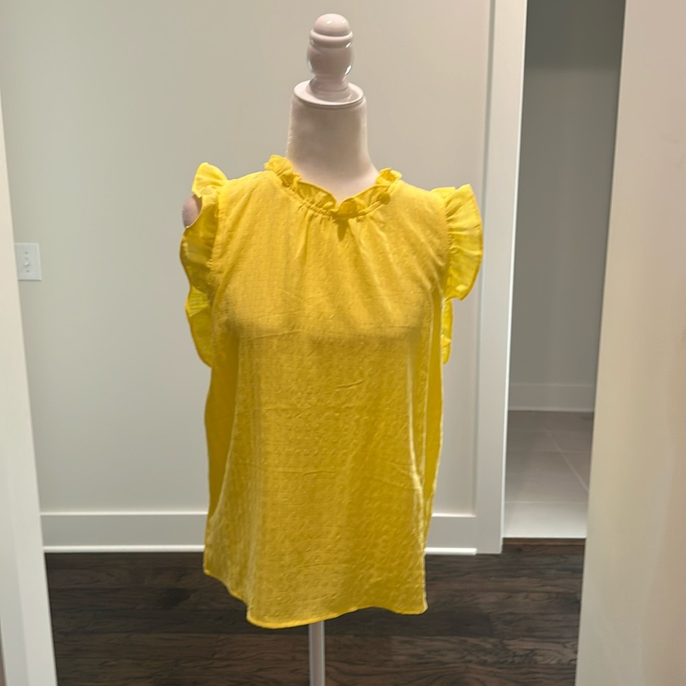 NWT THML Bright Yellow Top Sz L